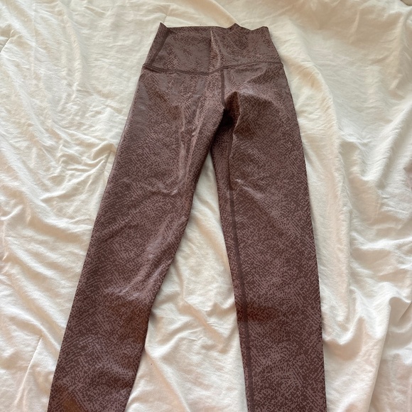 Deep purple print aerie leggings - Picture 1 of 2